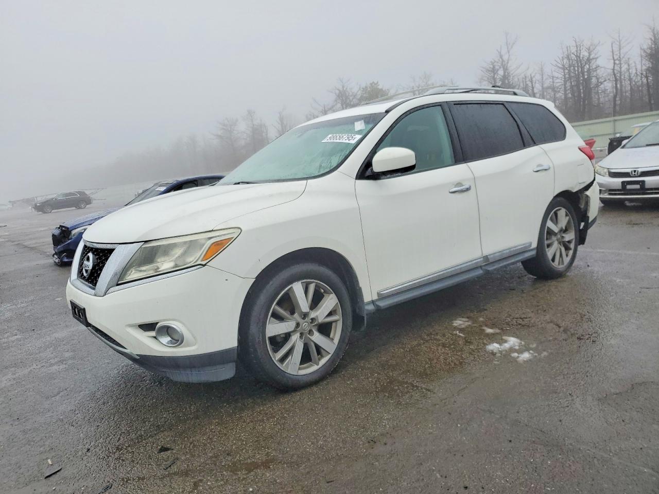2013 NISSAN PATHFINDER