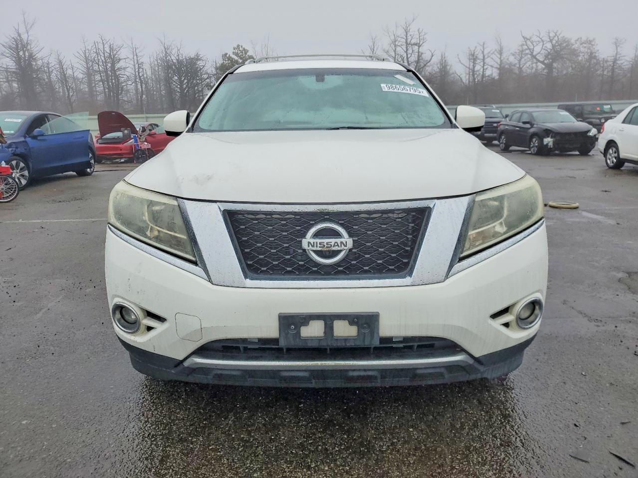 2013 NISSAN PATHFINDER S photo 5