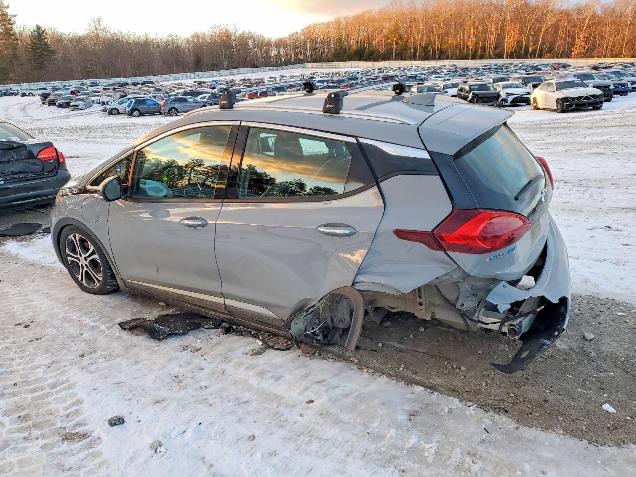 2019 CHEVROLET BOLT EV PREMIER photo 2