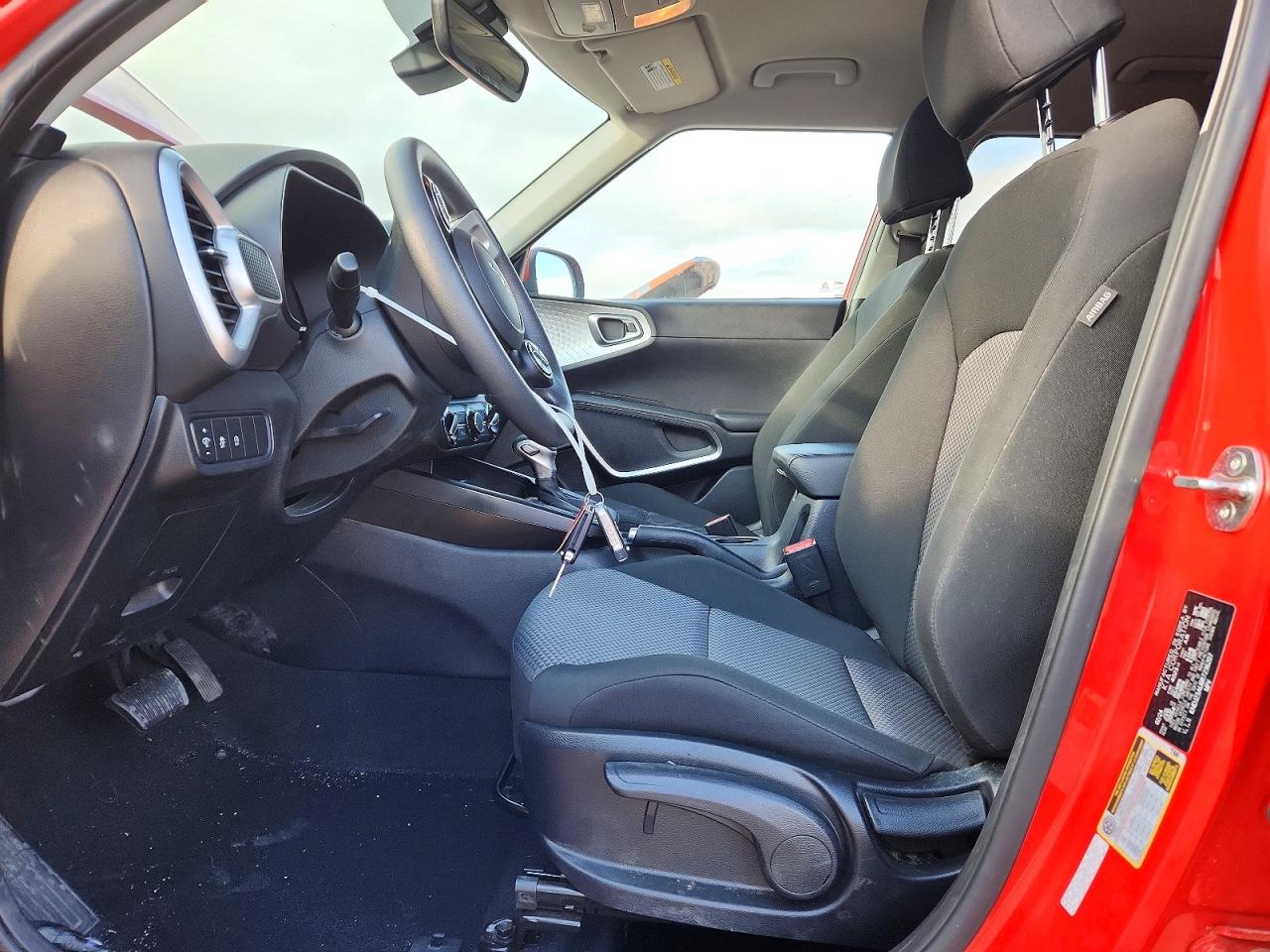 2024 KIA SOUL LX photo 7