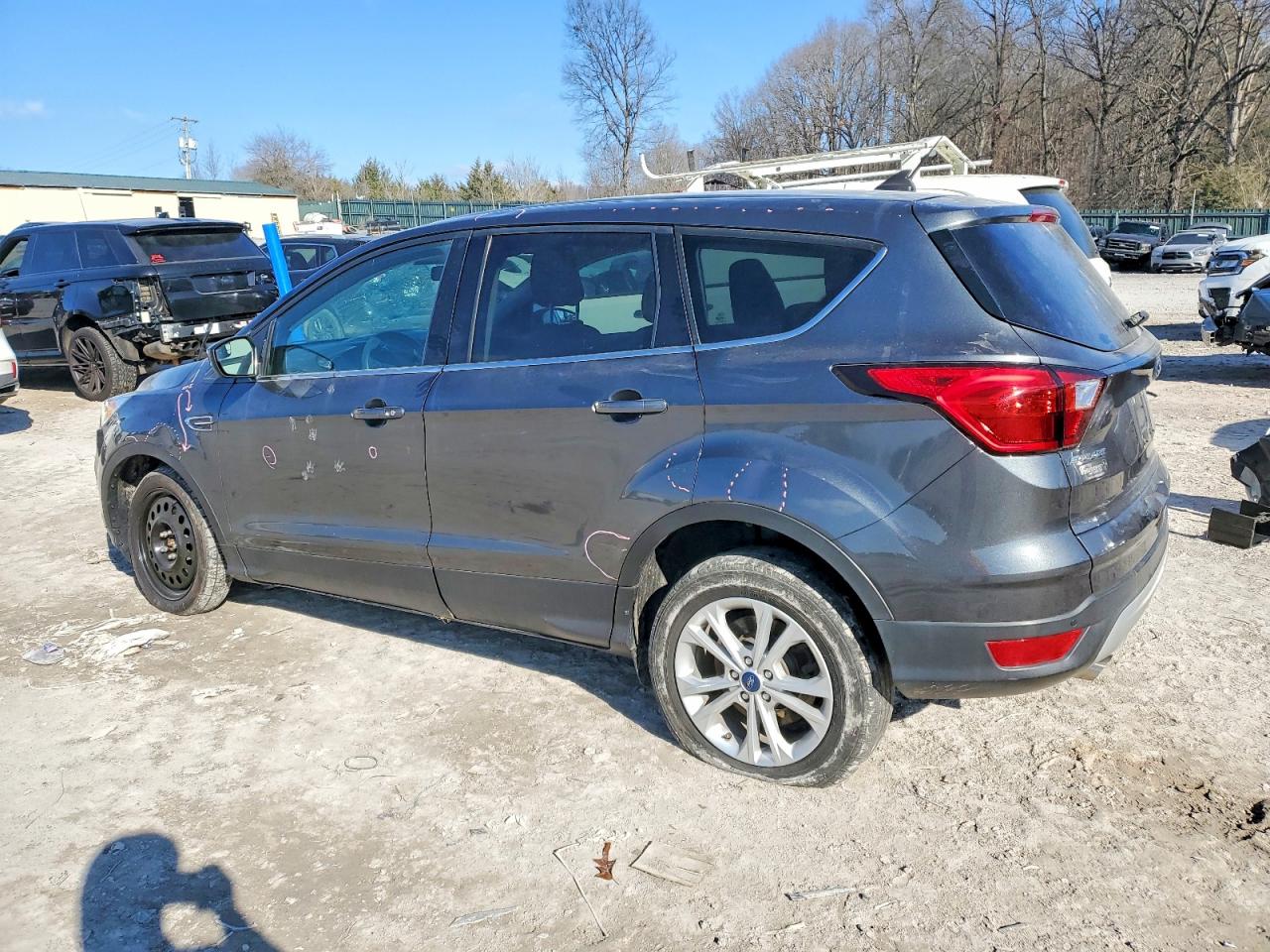 2019 FORD ESCAPE SE photo 2