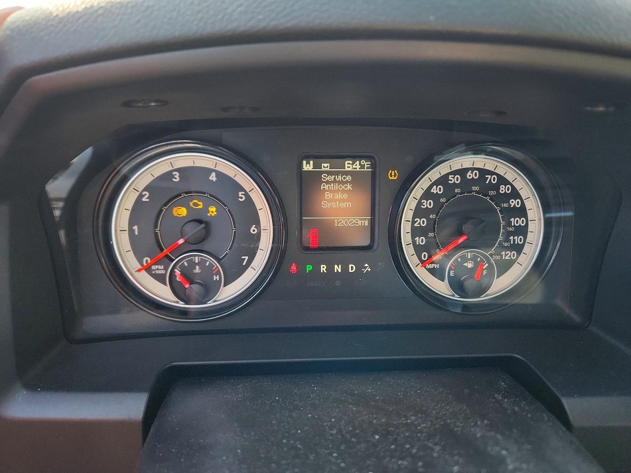 2023 RAM 1500 CLASSIC TRADESMAN photo 9