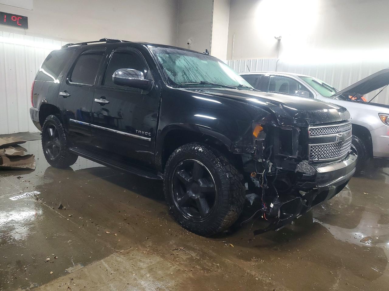 2011 CHEVROLET TAHOE K1500 LTZ photo 4