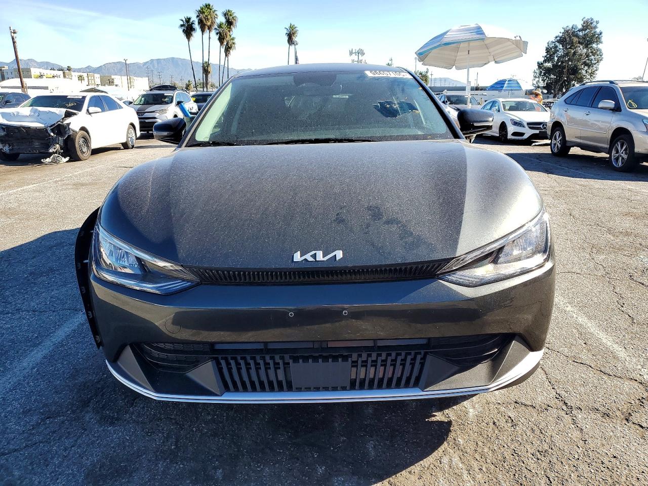 2024 KIA EV6 LIGHT photo 5