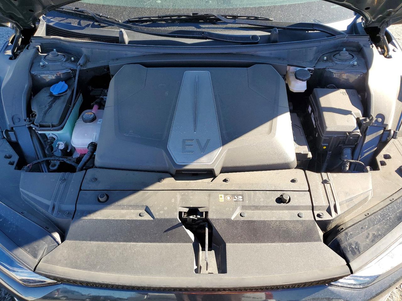 2024 KIA EV6 LIGHT photo 12