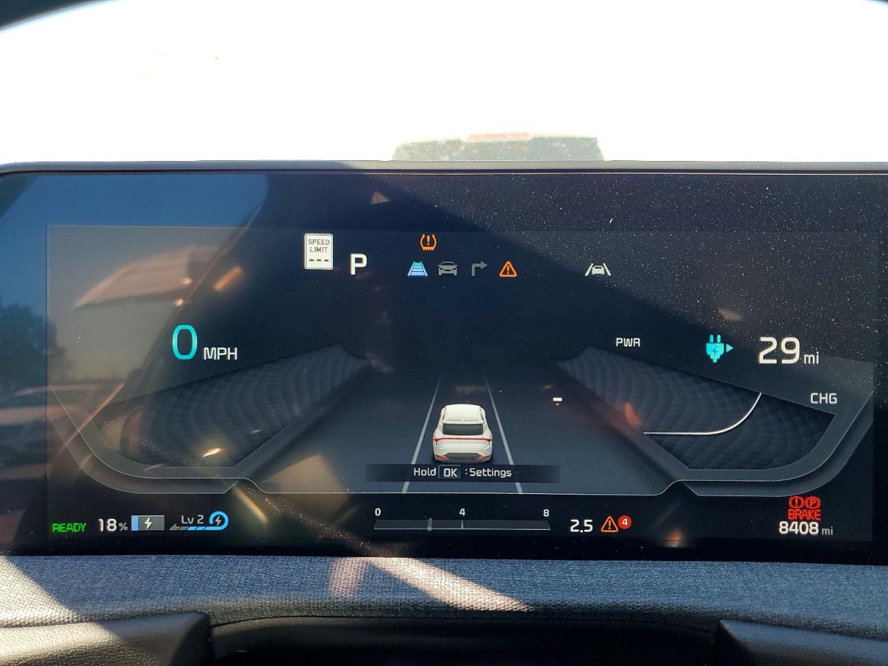 2024 KIA EV6 LIGHT photo 9