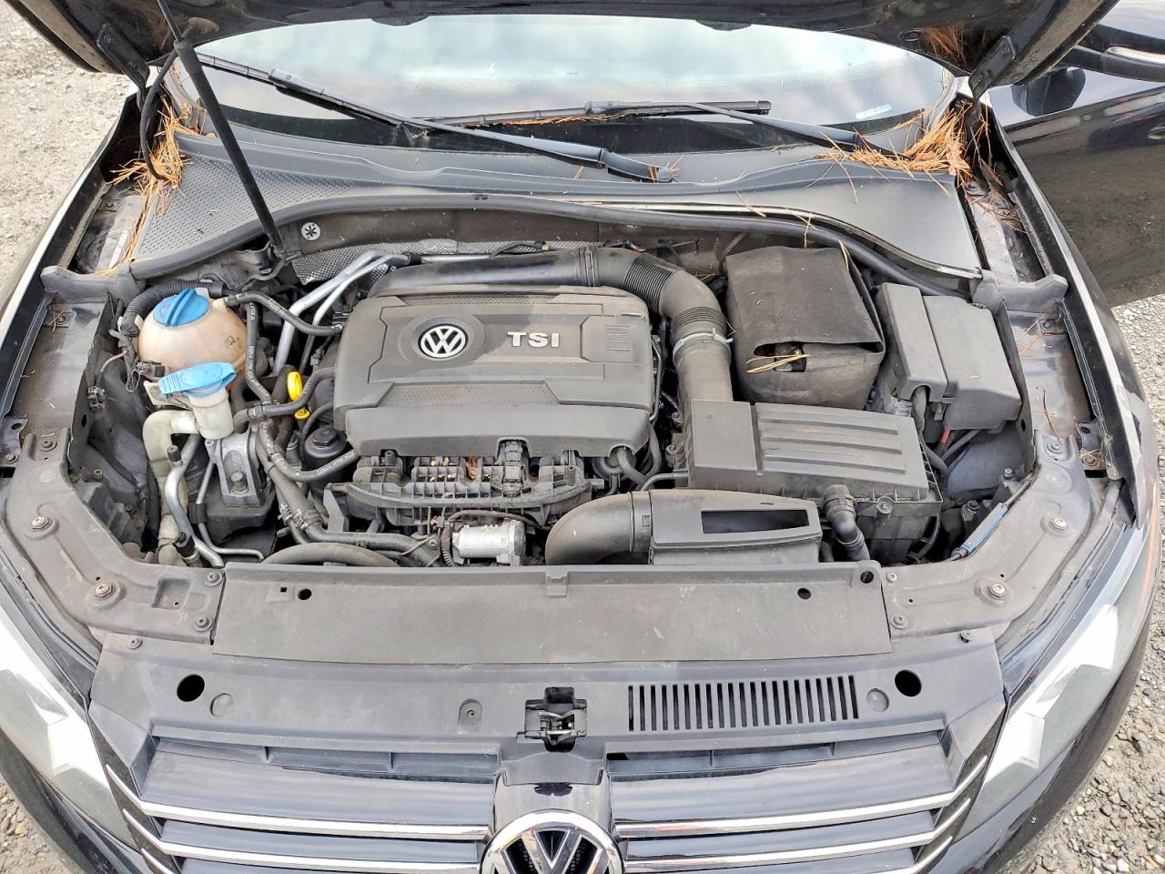 2014 VOLKSWAGEN PASSAT S photo 11
