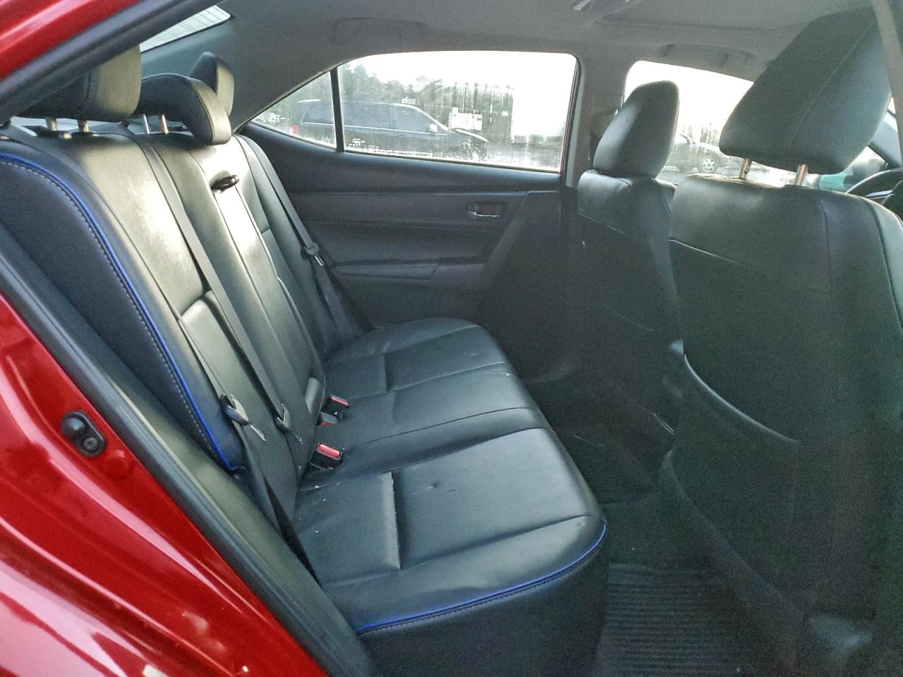 2017 TOYOTA COROLLA L photo 10