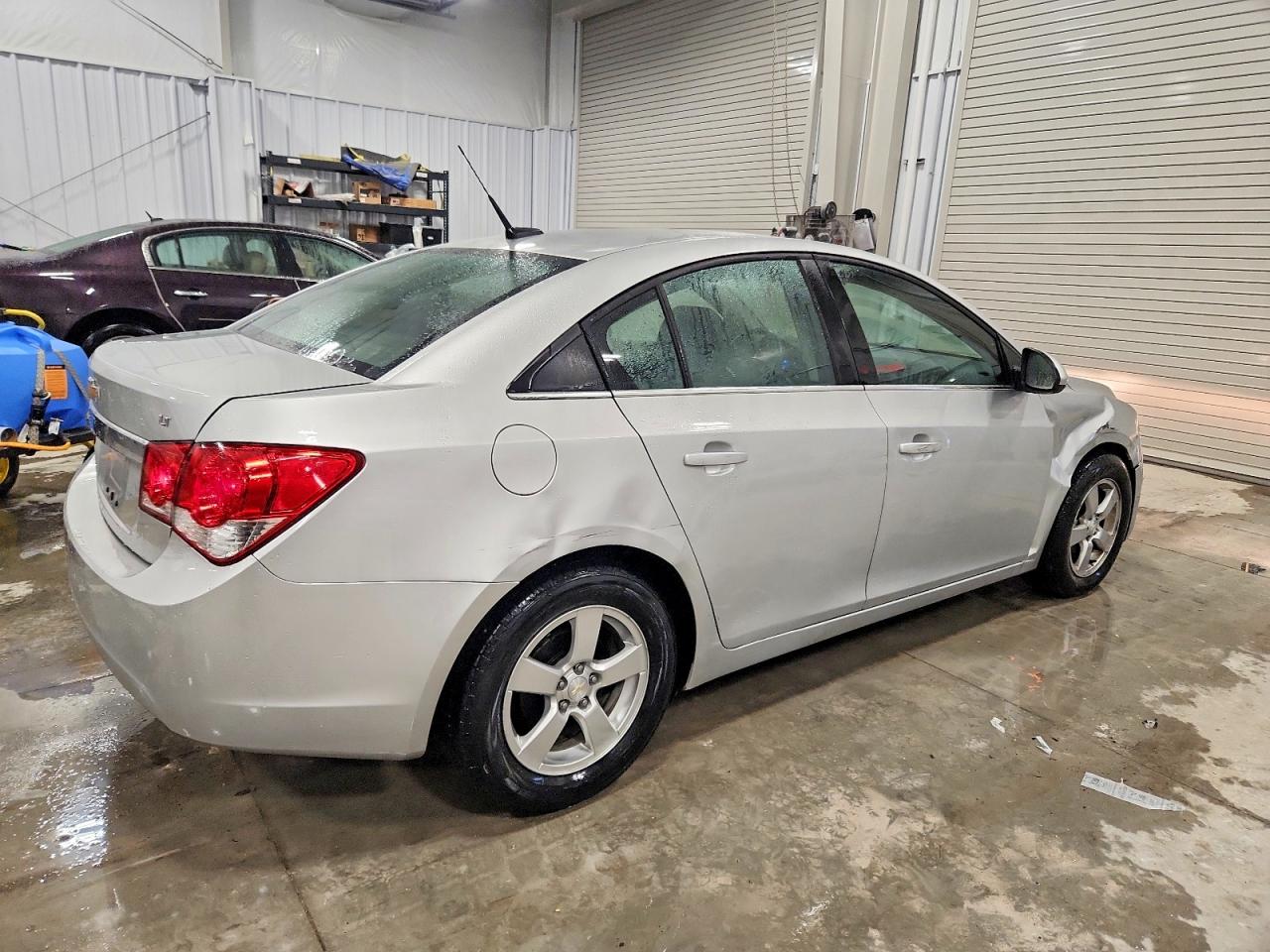 2014 CHEVROLET CRUZE LT photo 3