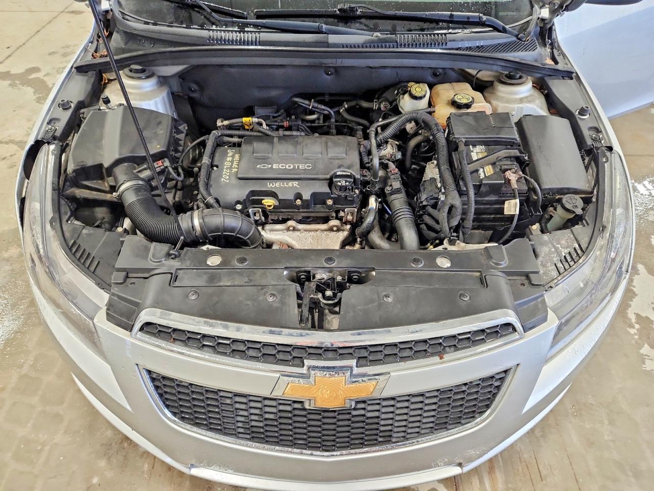 2014 CHEVROLET CRUZE LT photo 11