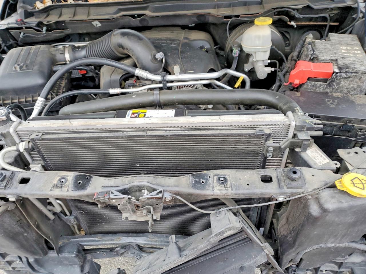 2018 RAM 1500 SLT photo 11