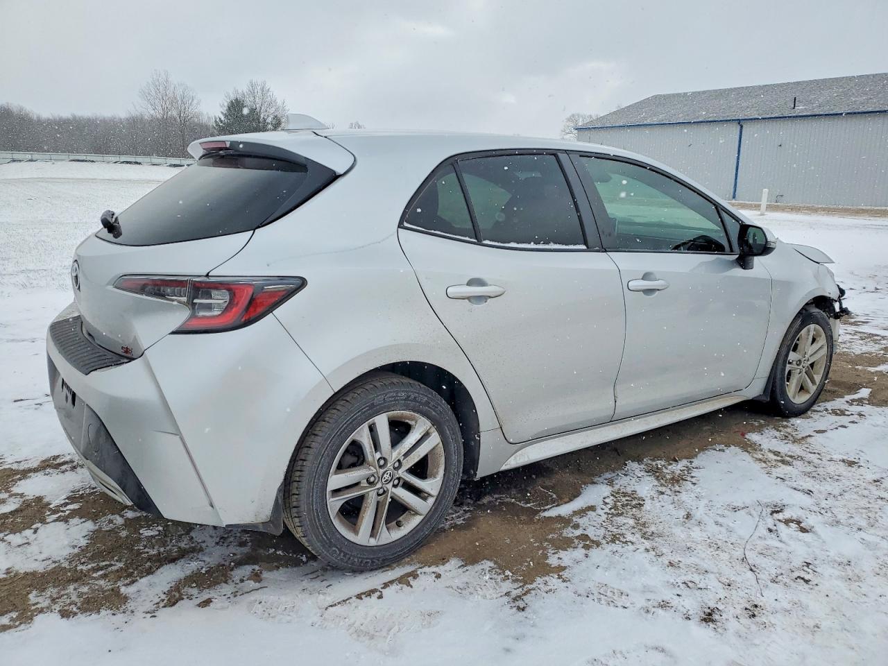 2019 TOYOTA COROLLA SE photo 3