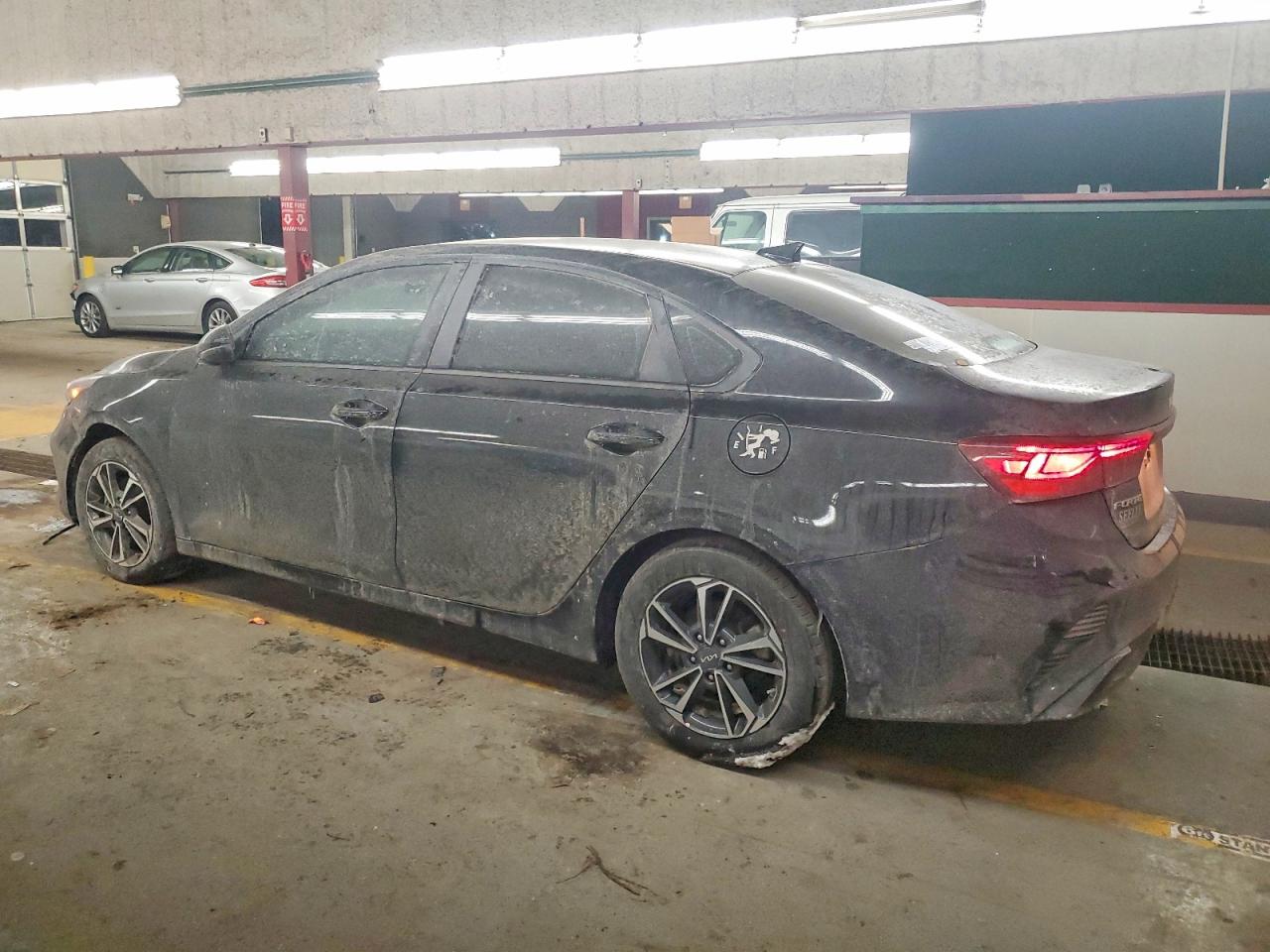 2024 KIA FORTE LX photo 3