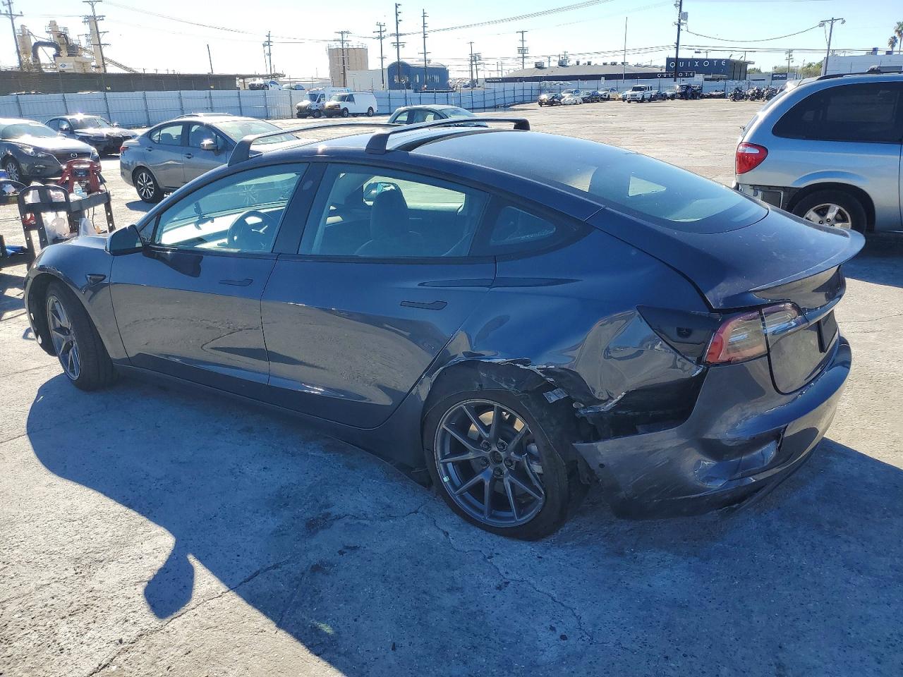 2022 TESLA MODEL 3 photo 2
