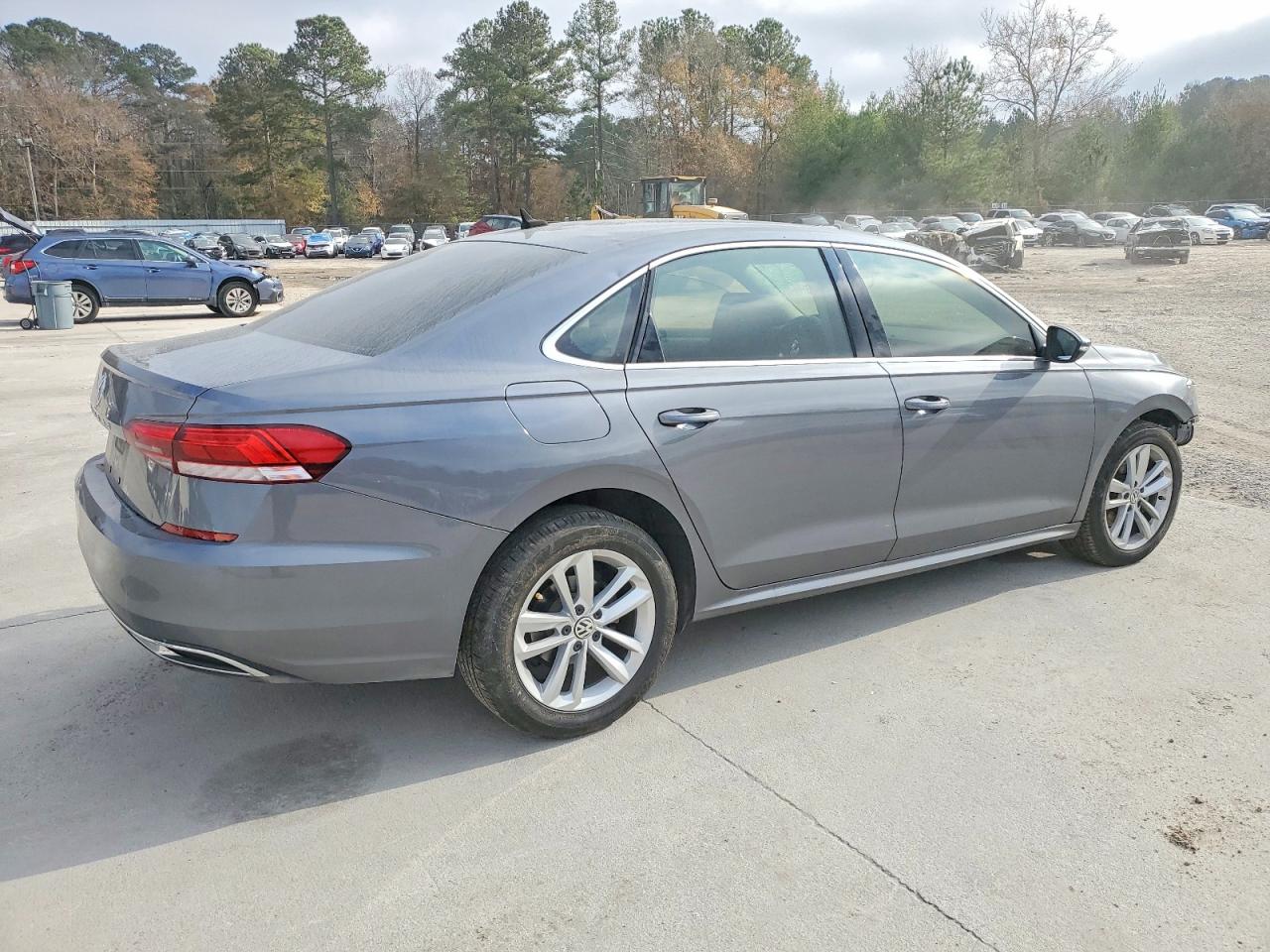 2020 VOLKSWAGEN PASSAT SE photo 5