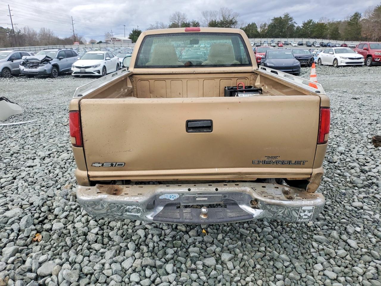 1999 CHEVROLET S TRUCK S10 photo 6