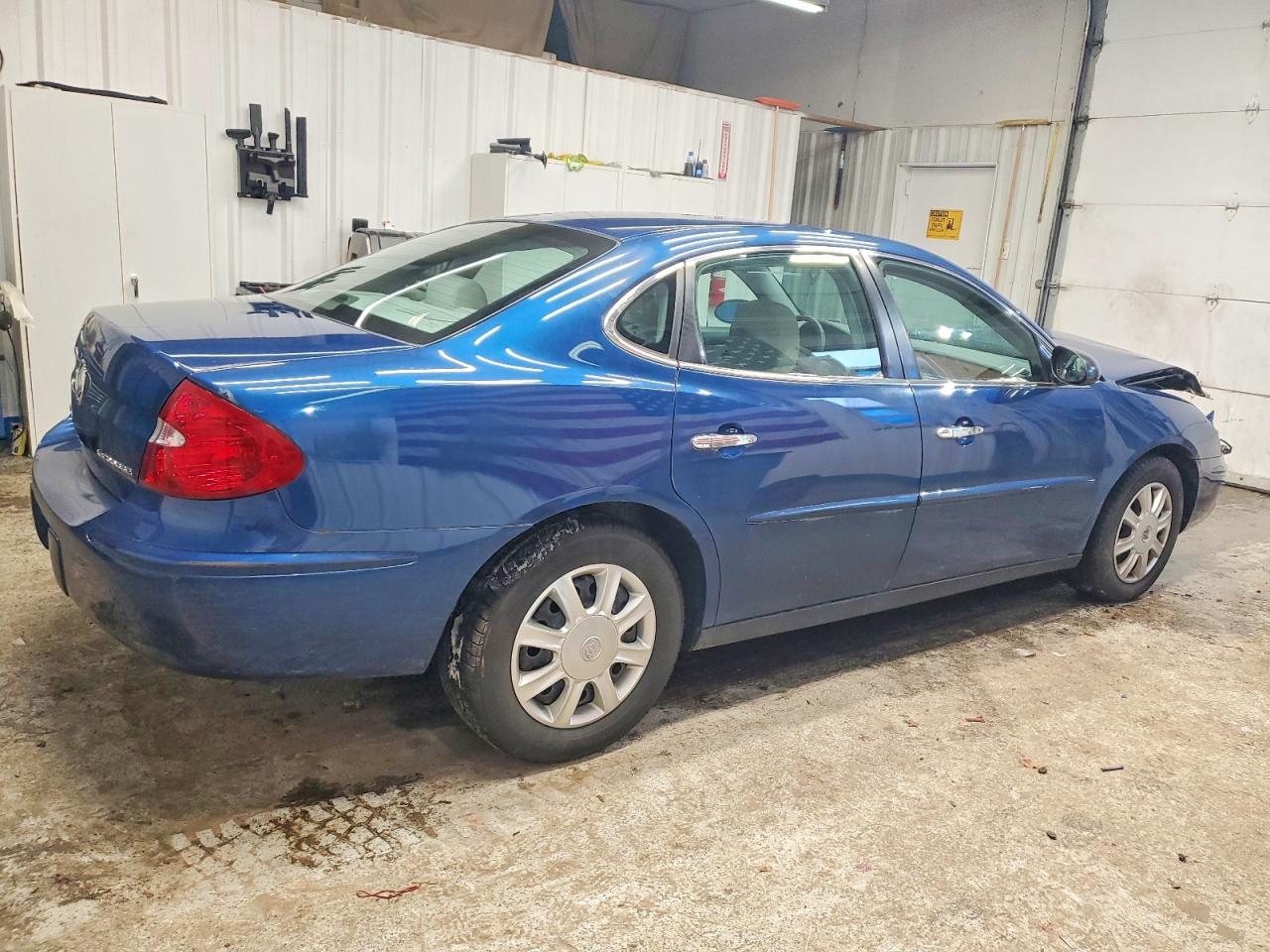 2005 BUICK LACROSSE CX photo 3