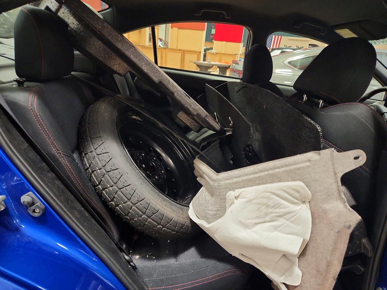 2016 SUBARU WRX photo 10