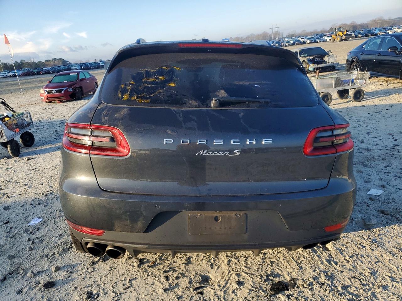 2018 PORSCHE MACAN S photo 6
