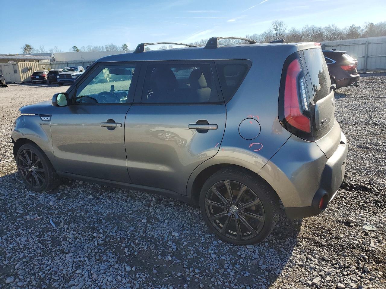 2015 KIA SOUL photo 2