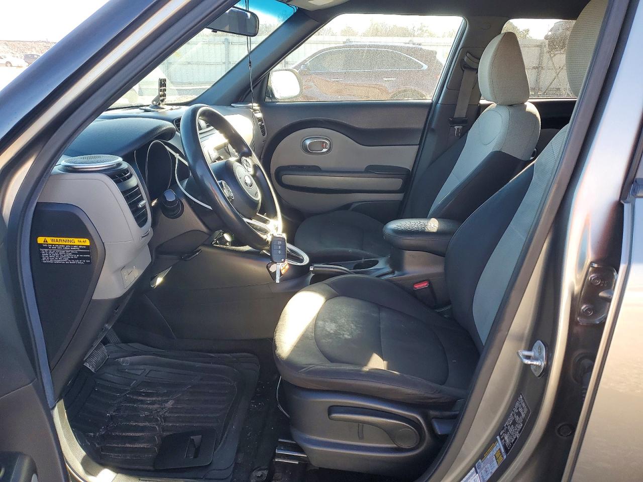 2015 KIA SOUL photo 7