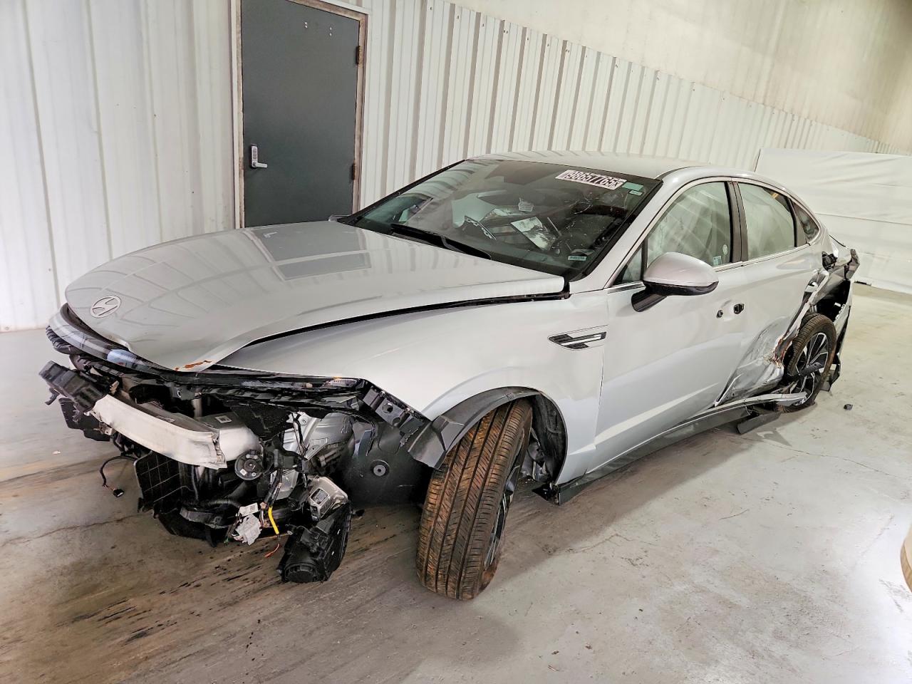 2025 HYUNDAI SONATA