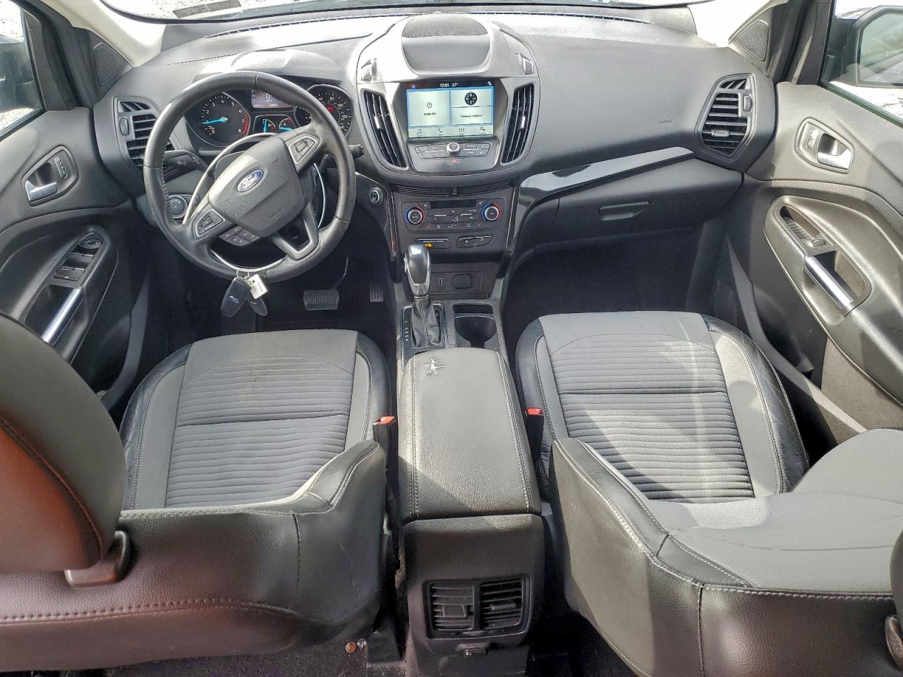 2019 FORD ESCAPE SE photo 8