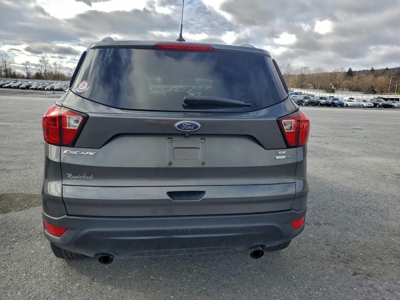 2019 FORD ESCAPE SE photo 6
