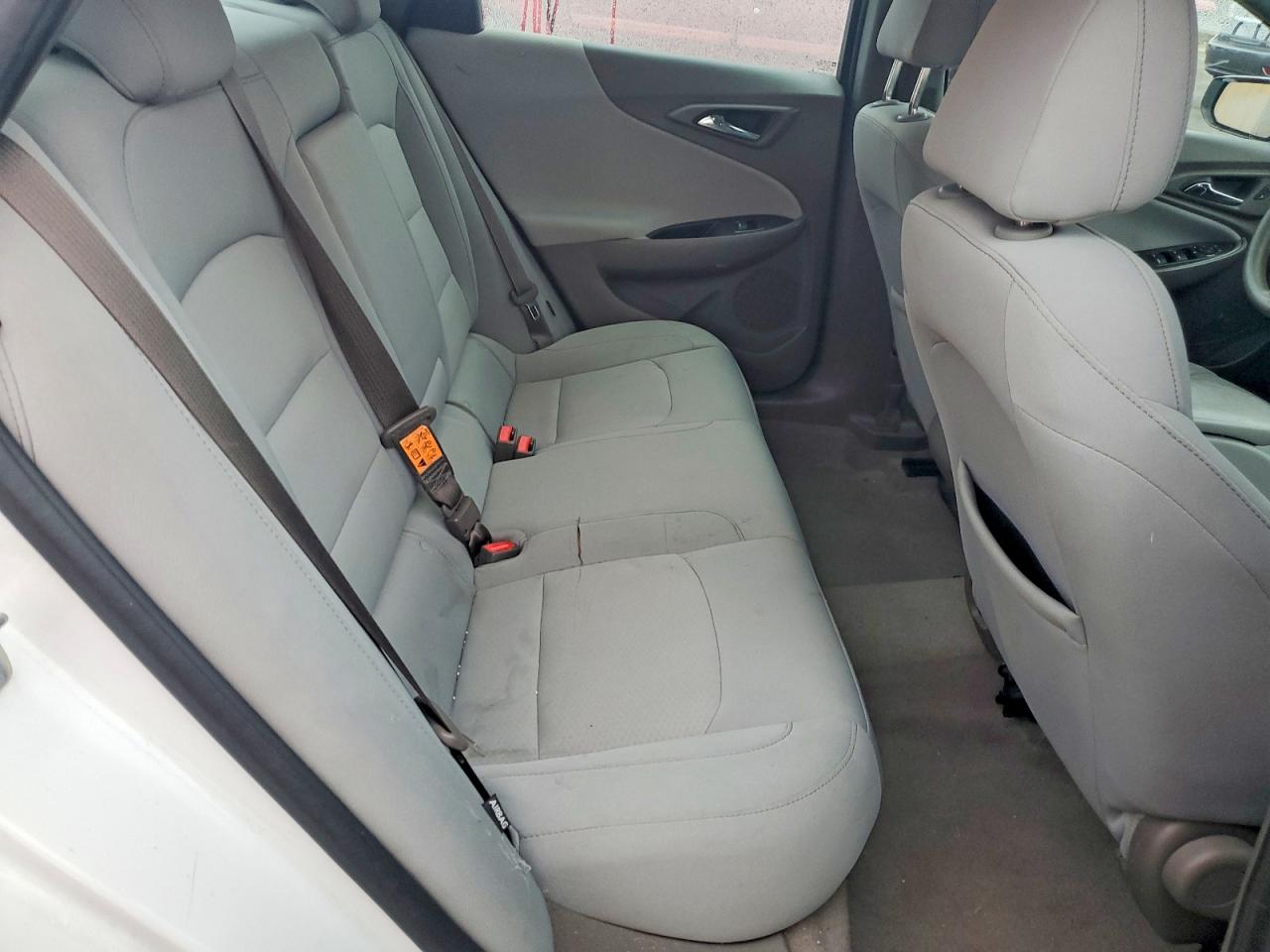 2017 CHEVROLET MALIBU LS photo 10