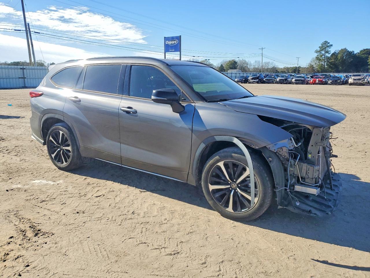 2022 TOYOTA HIGHLANDER XSE photo 4