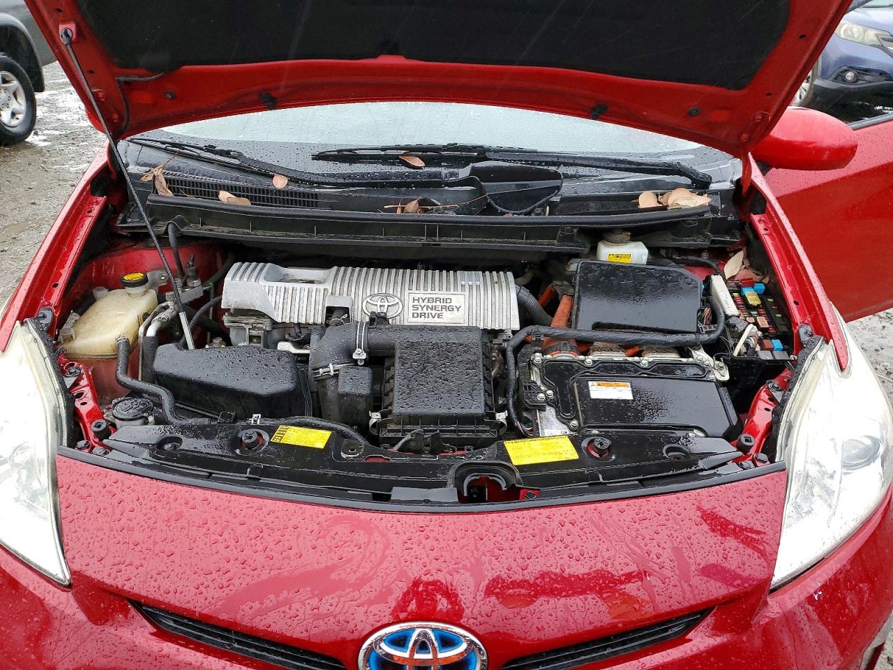 2013 TOYOTA PRIUS photo 11
