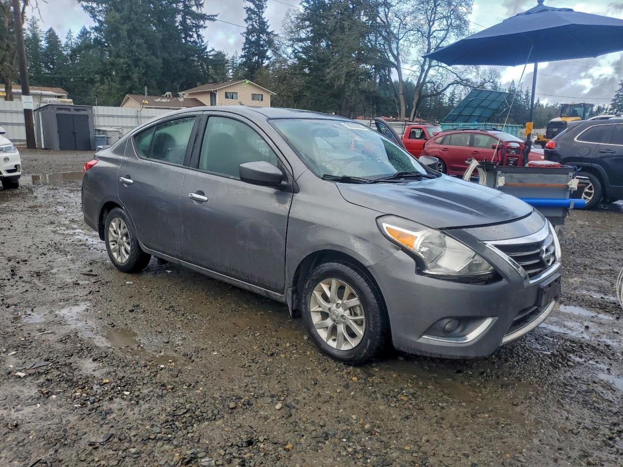 2018 NISSAN VERSA S photo 4