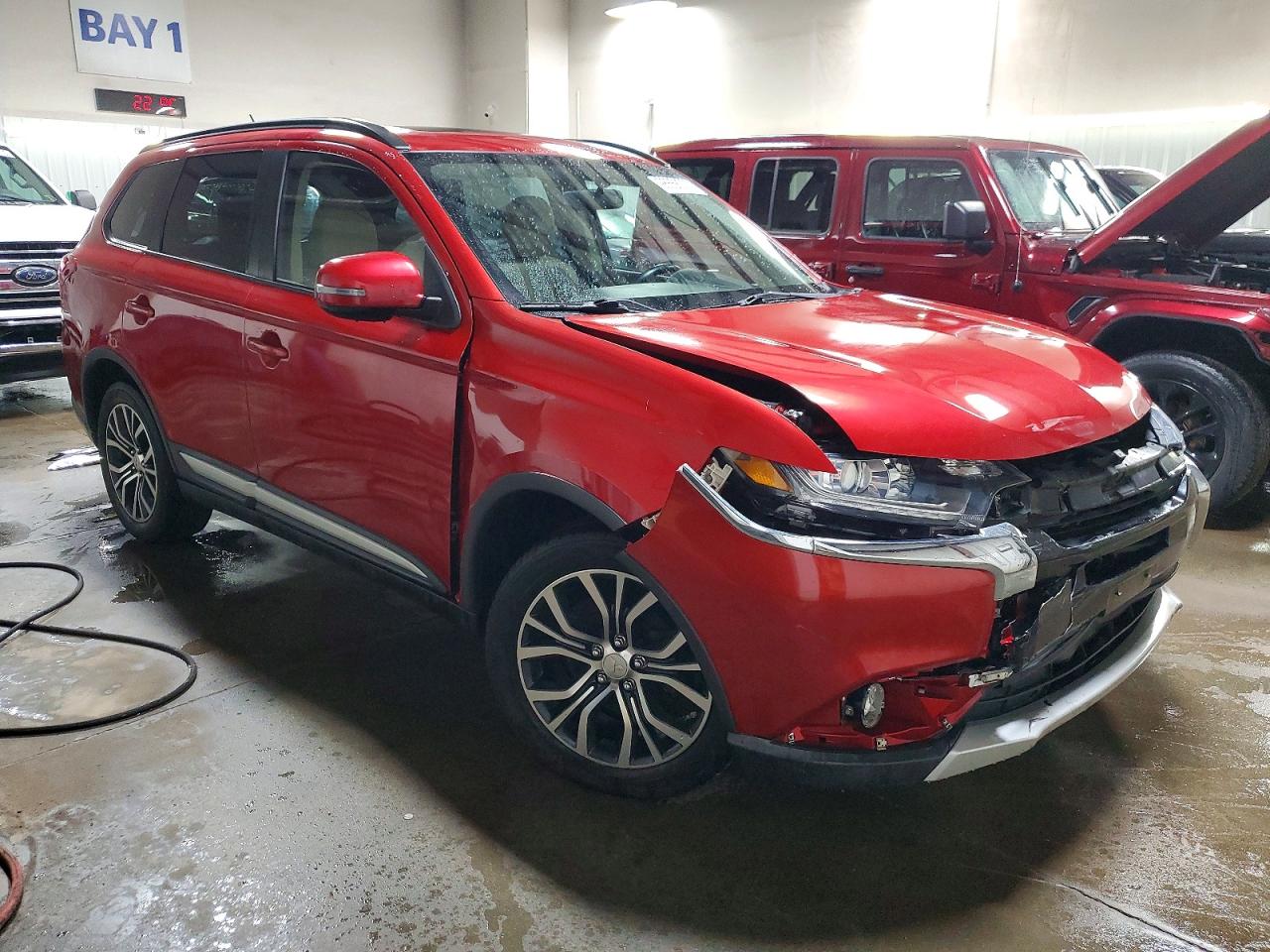 2016 MITSUBISHI OUTLANDER SE photo 4