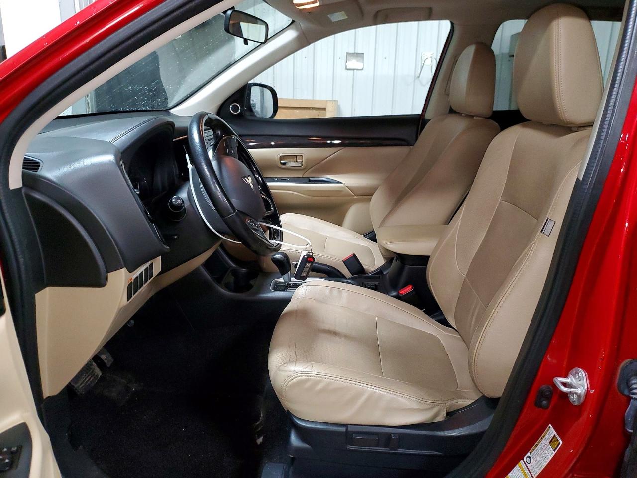 2016 MITSUBISHI OUTLANDER SE photo 7