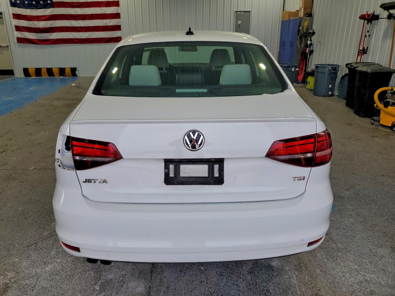 2016 VOLKSWAGEN JETTA SPORT photo 6
