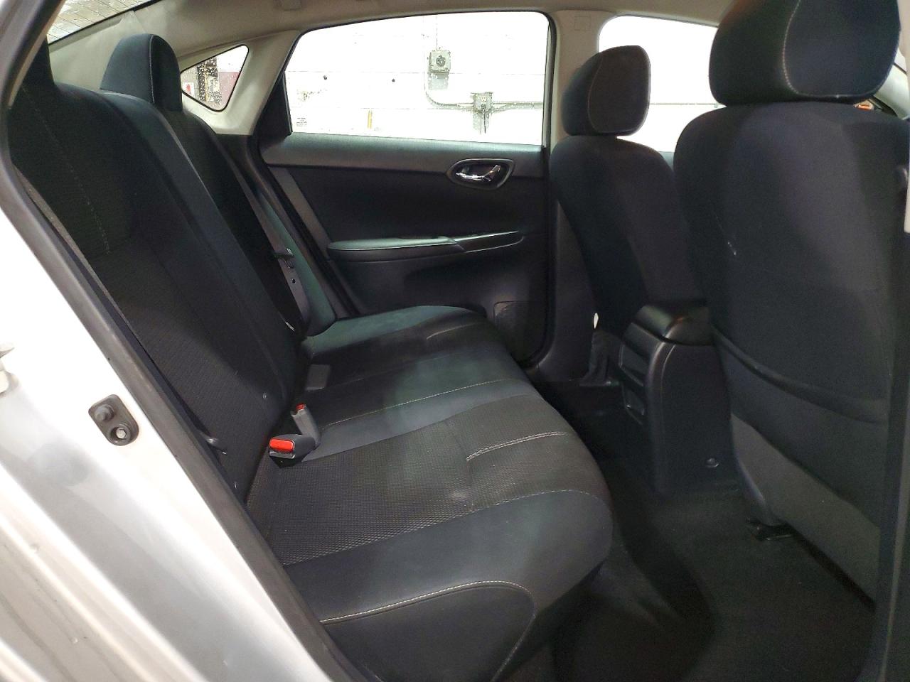 2017 NISSAN SENTRA S photo 10