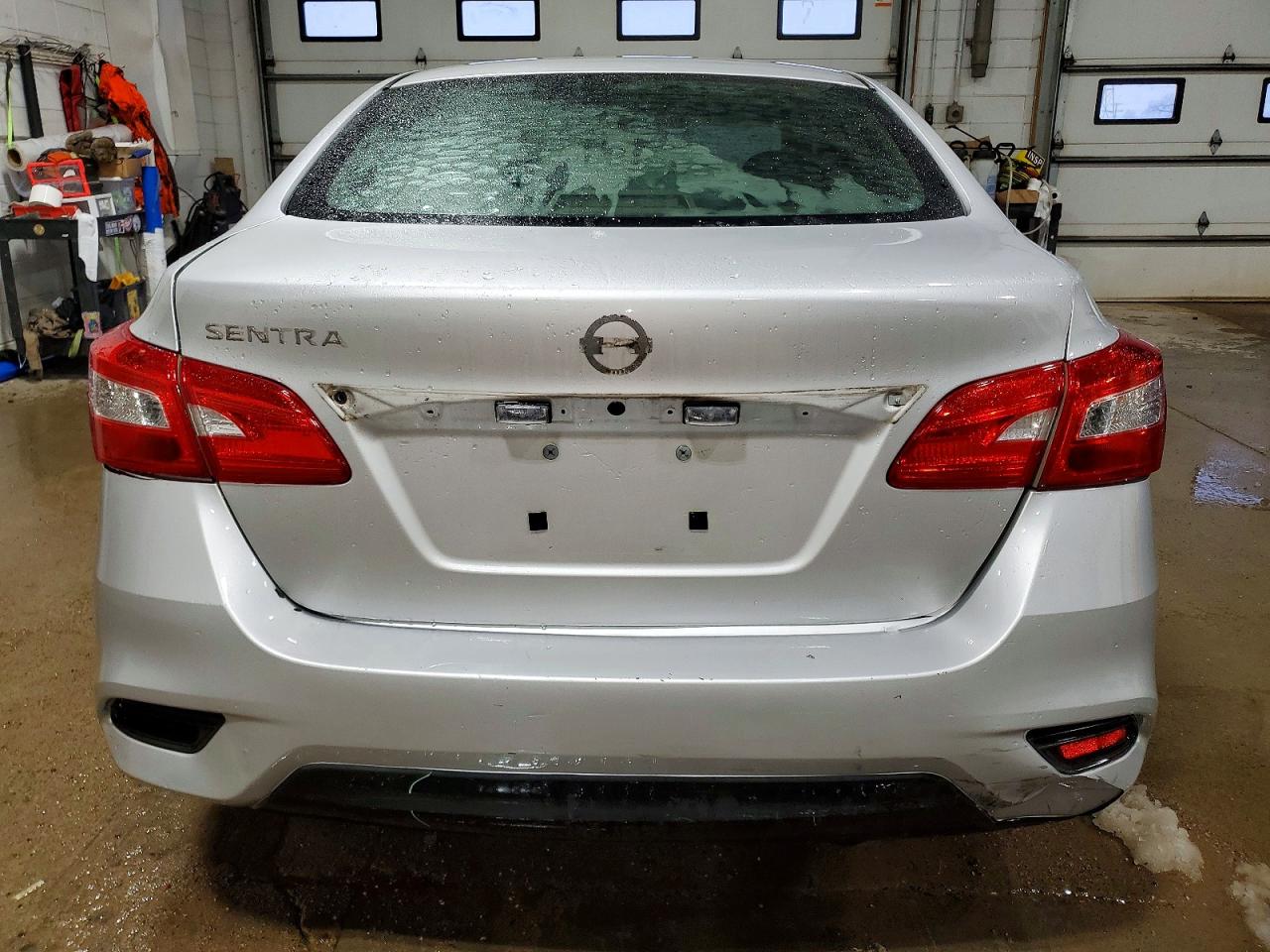 2017 NISSAN SENTRA S photo 6