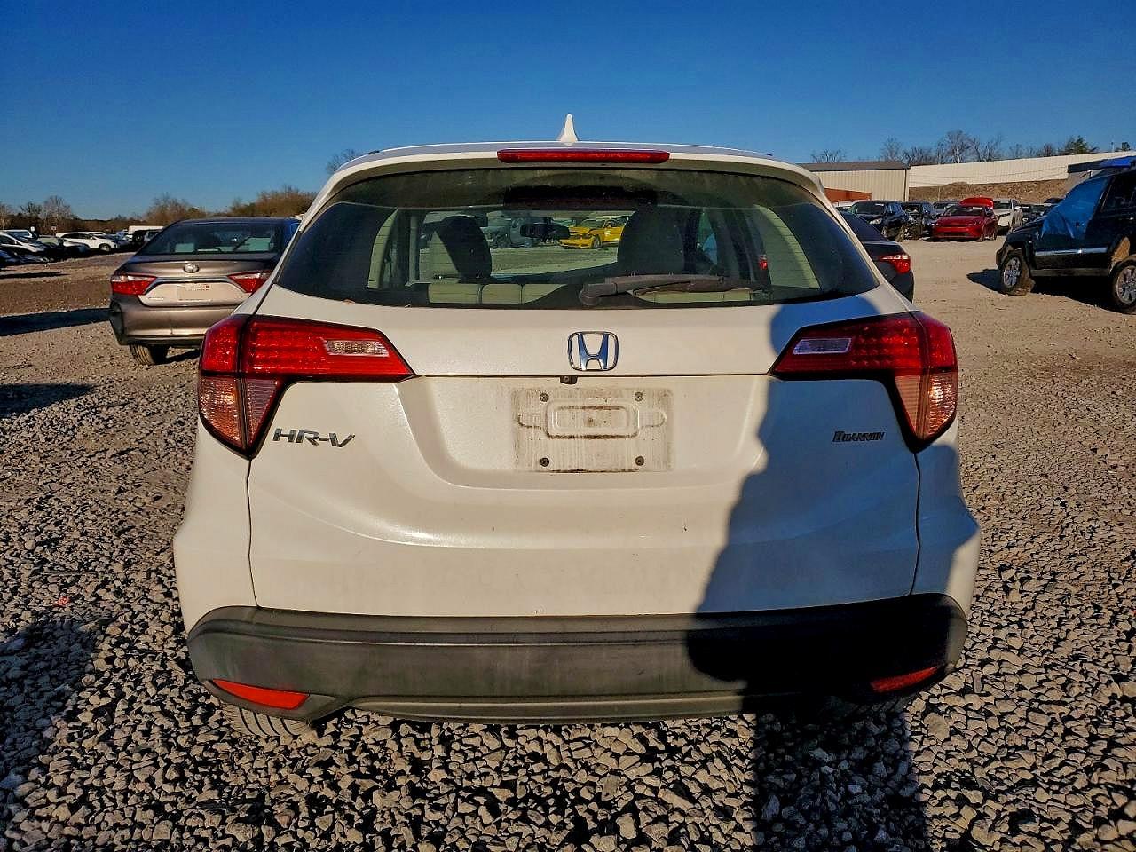 2016 HONDA HR-V LX photo 6