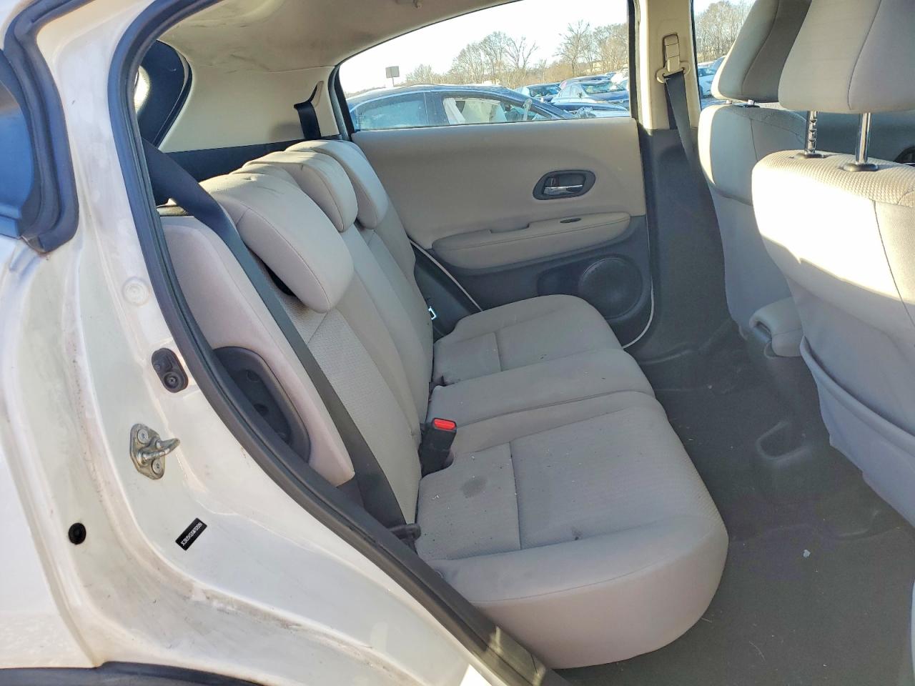 2016 HONDA HR-V LX photo 11