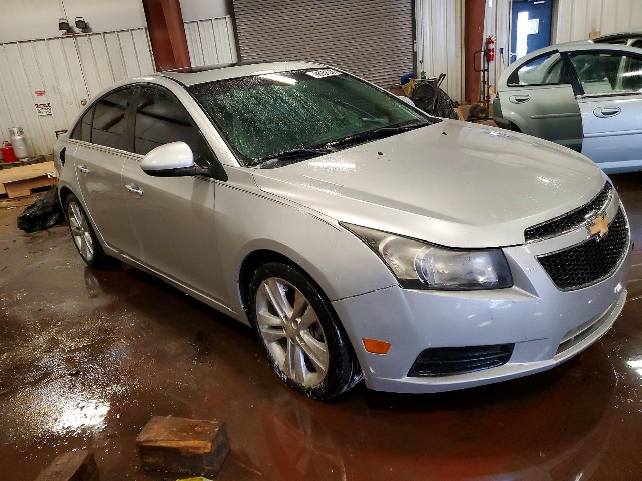 2011 CHEVROLET CRUZE LTZ photo 4