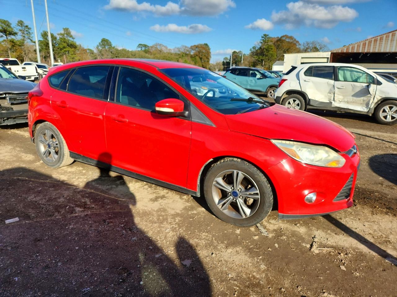 2014 FORD FOCUS SE photo 4