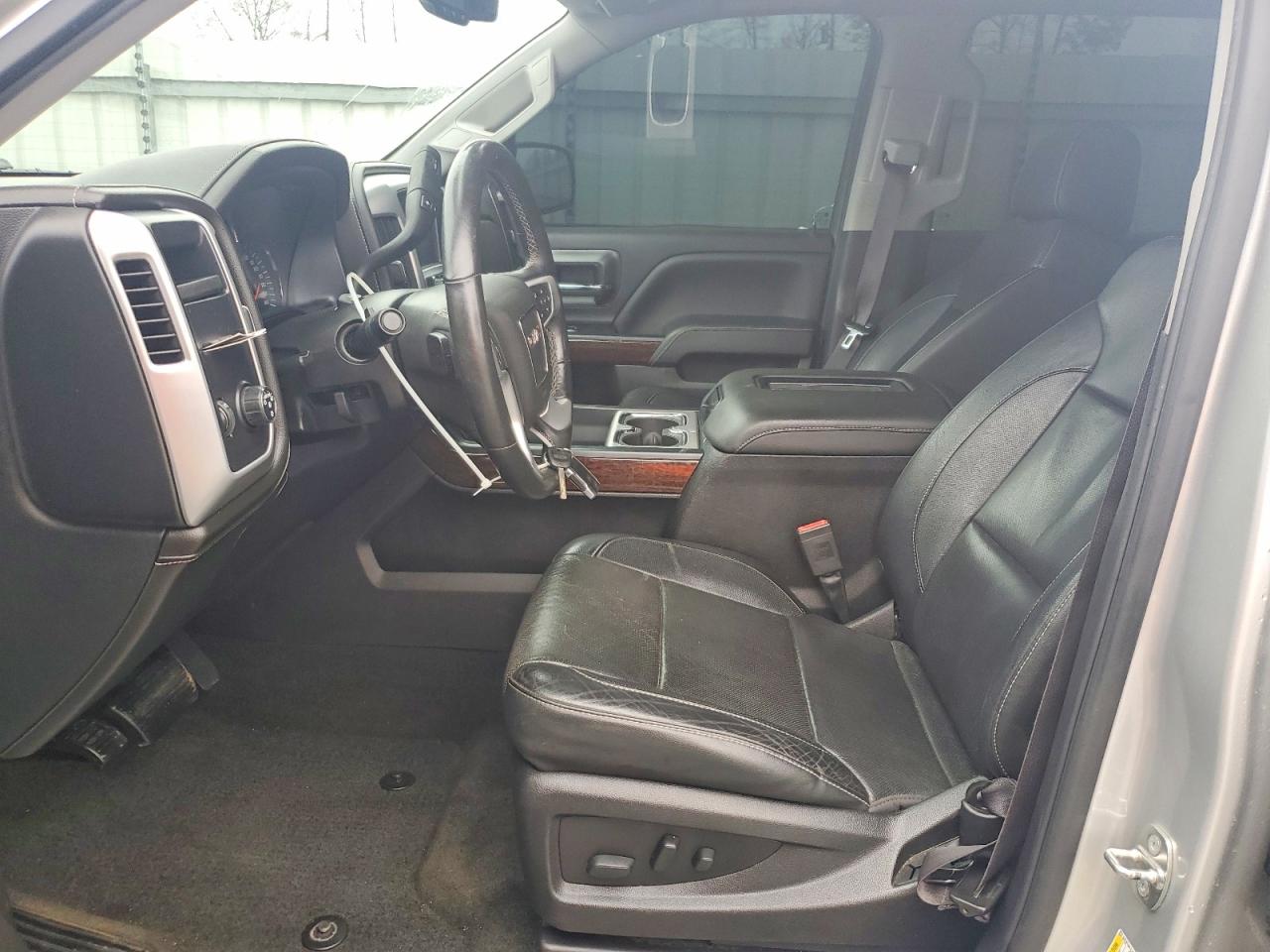 2017 GMC SIERRA C1500 SLT photo 7