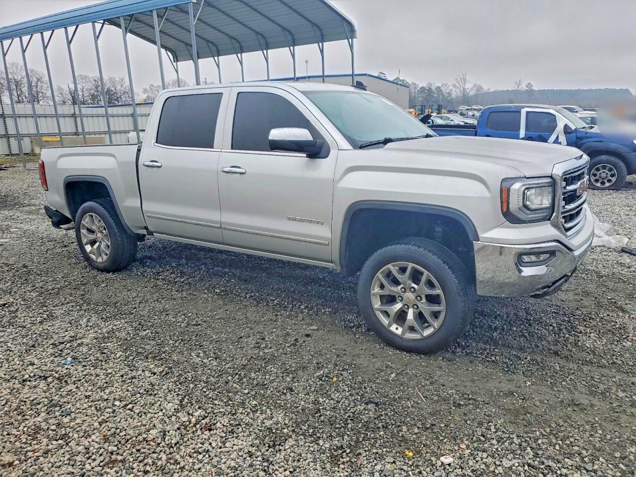 2017 GMC SIERRA C1500 SLT photo 4