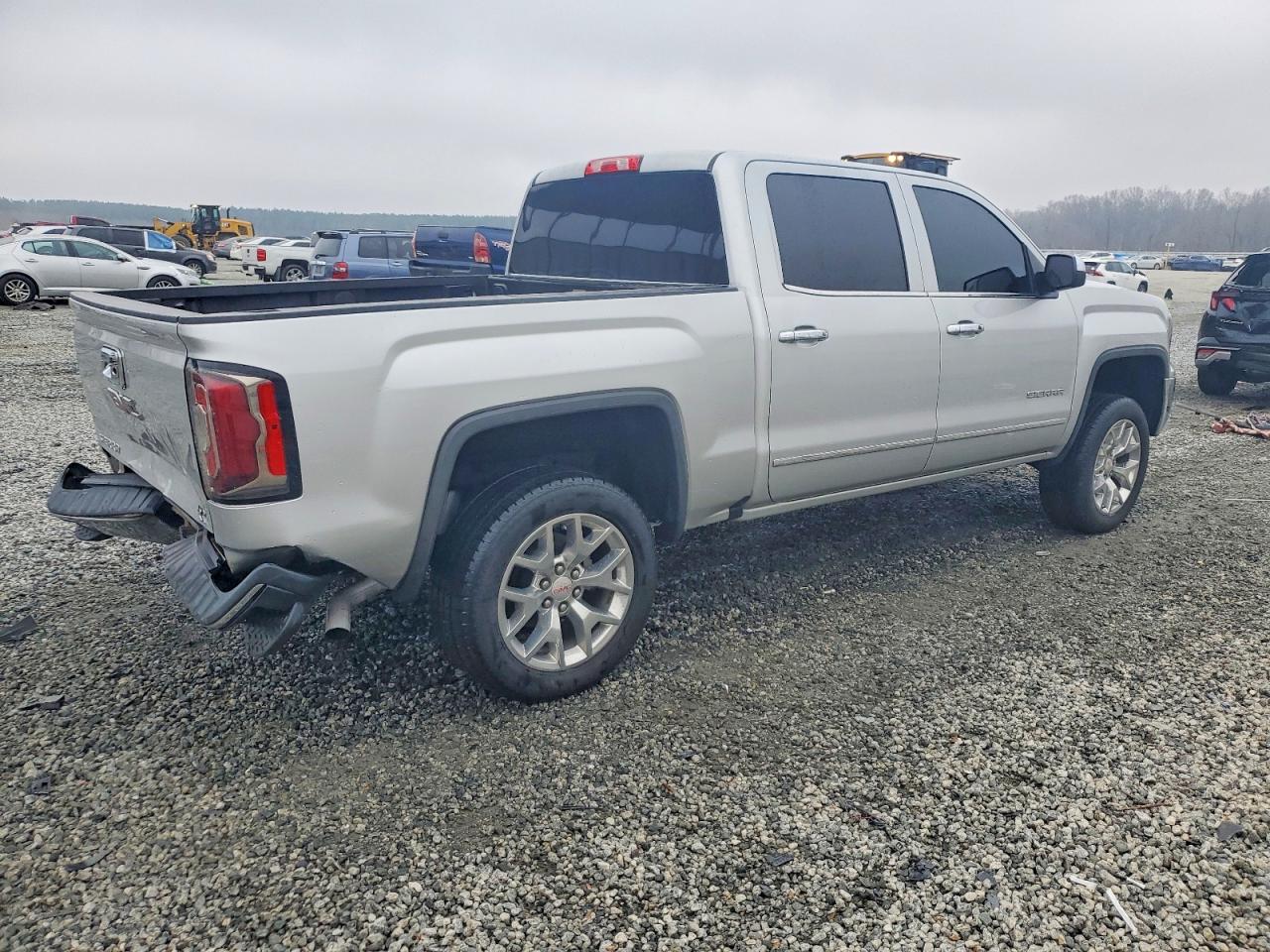 2017 GMC SIERRA C1500 SLT photo 3