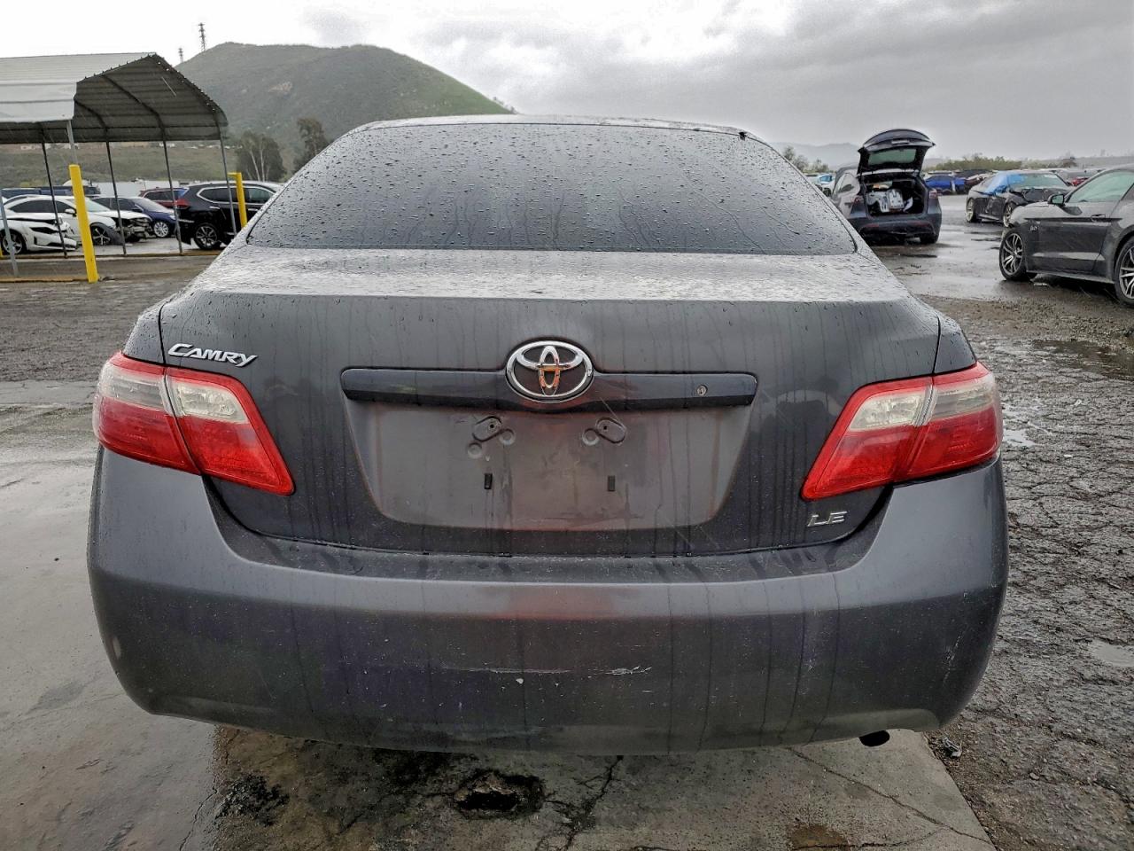 2009 TOYOTA CAMRY BASE photo 6
