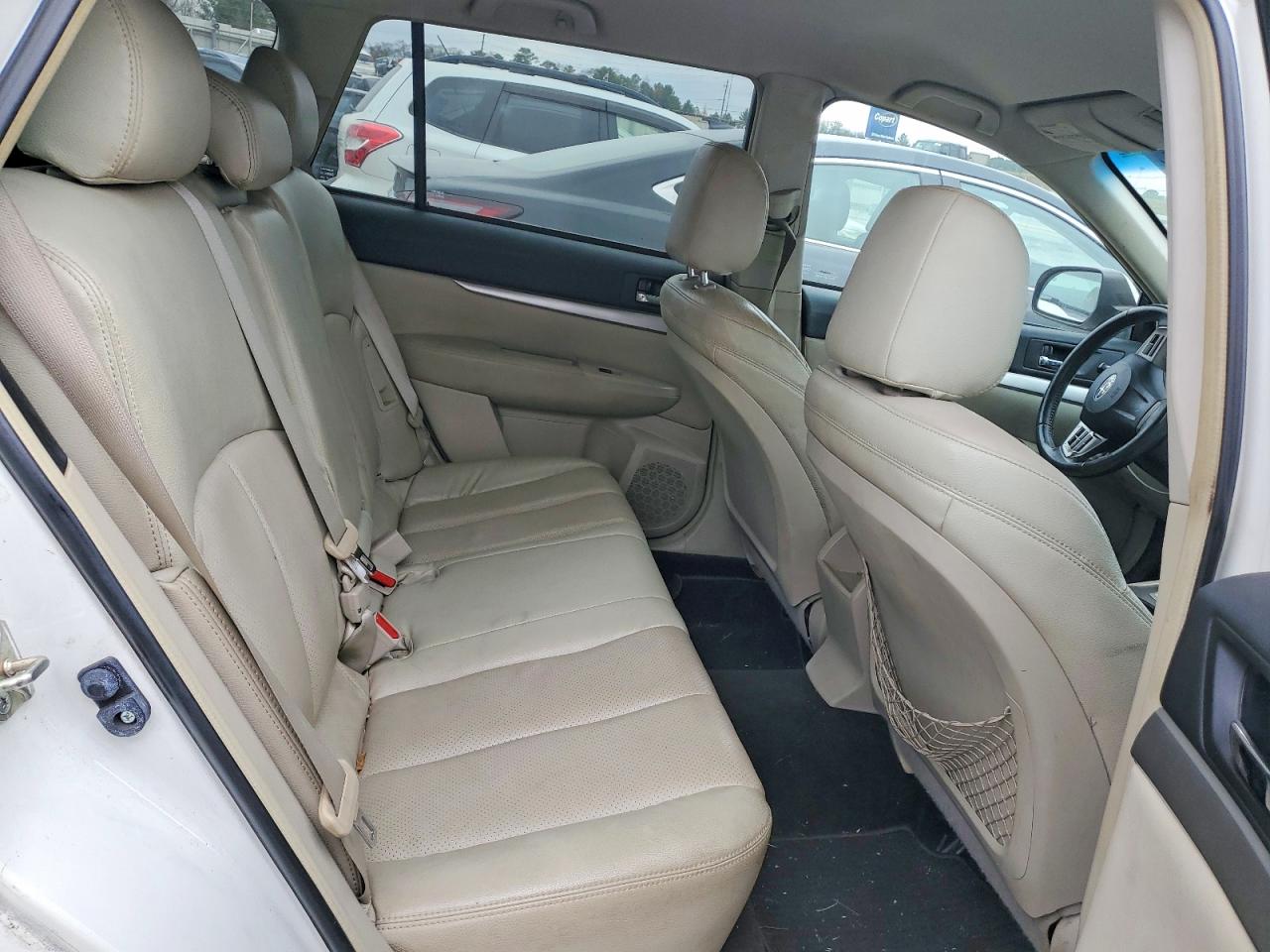 2014 SUBARU OUTBACK 2.5I PREMIUM photo 11