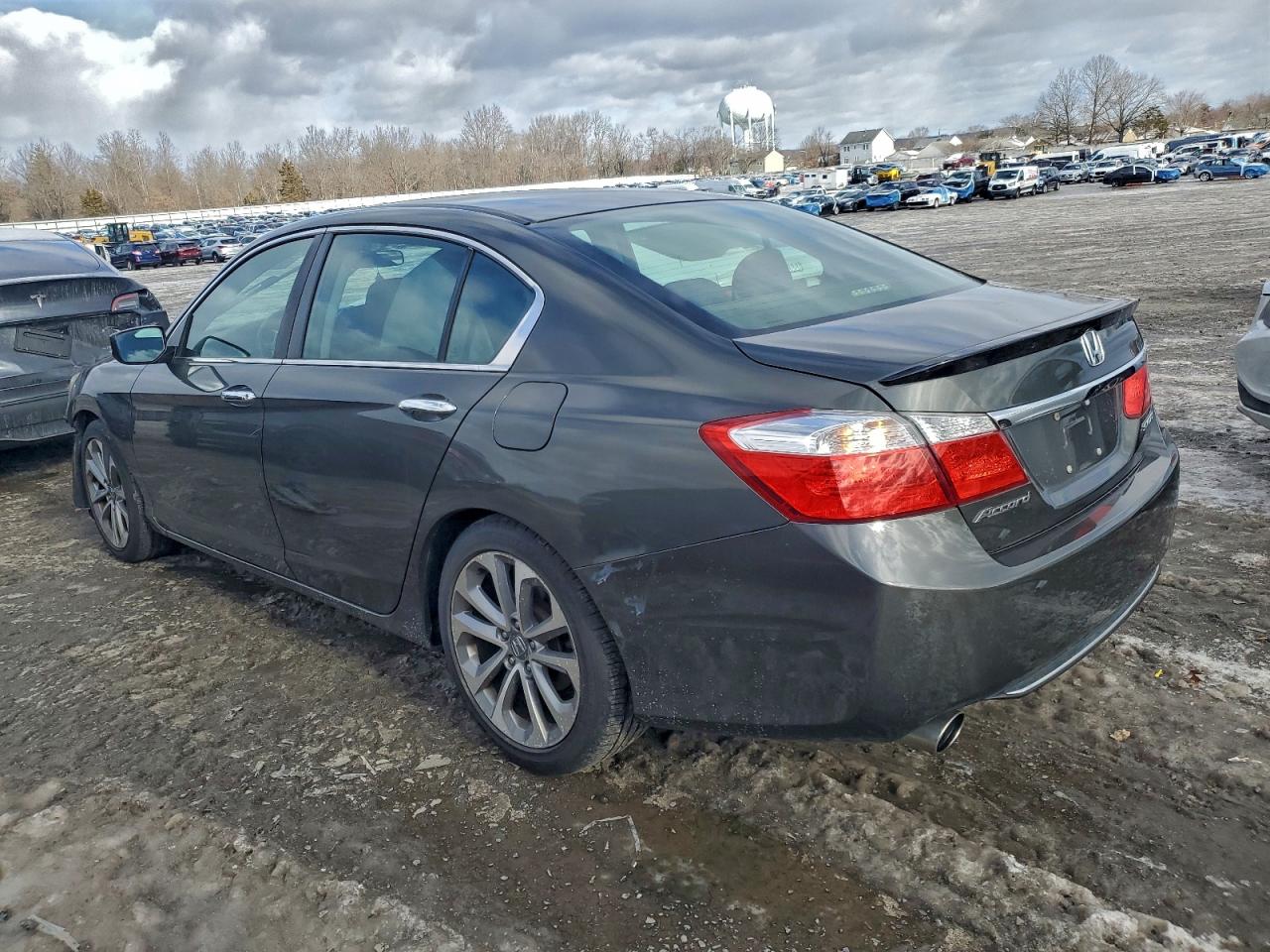 2013 HONDA ACCORD SPORT photo 2