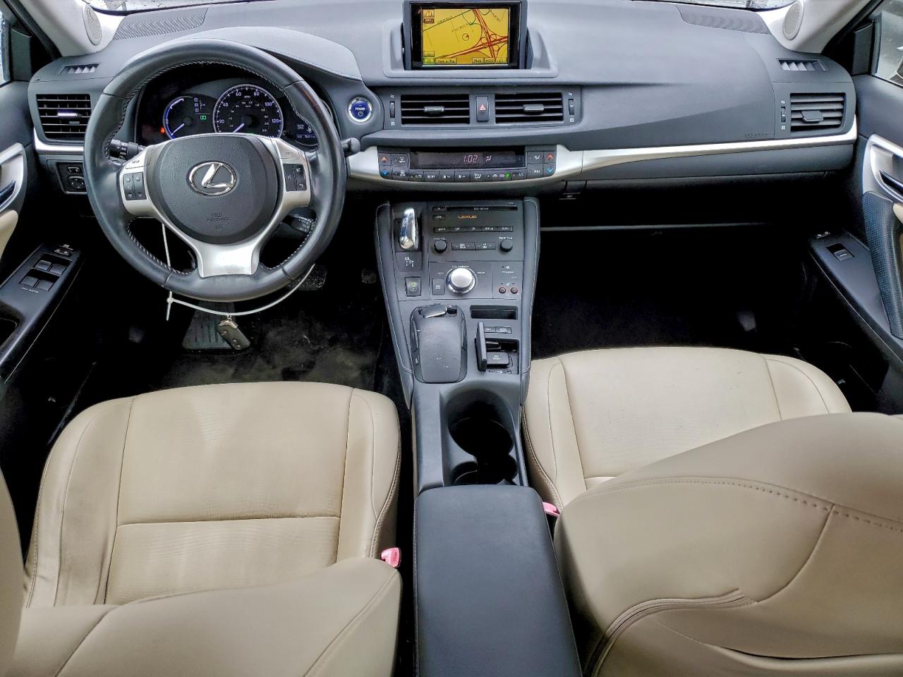 2012 LEXUS CT 200 photo 8