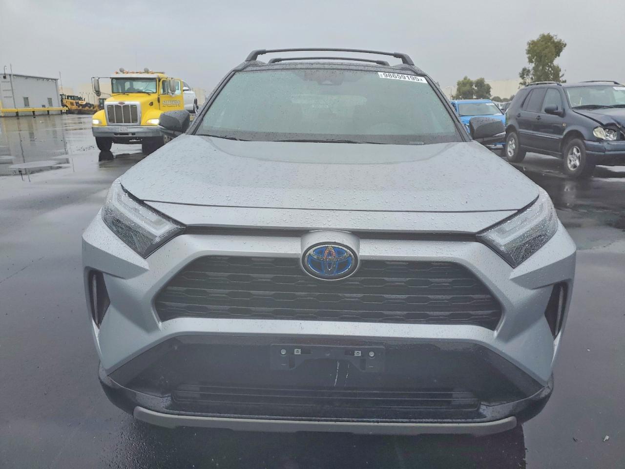 2024 TOYOTA RAV4 XSE photo 5
