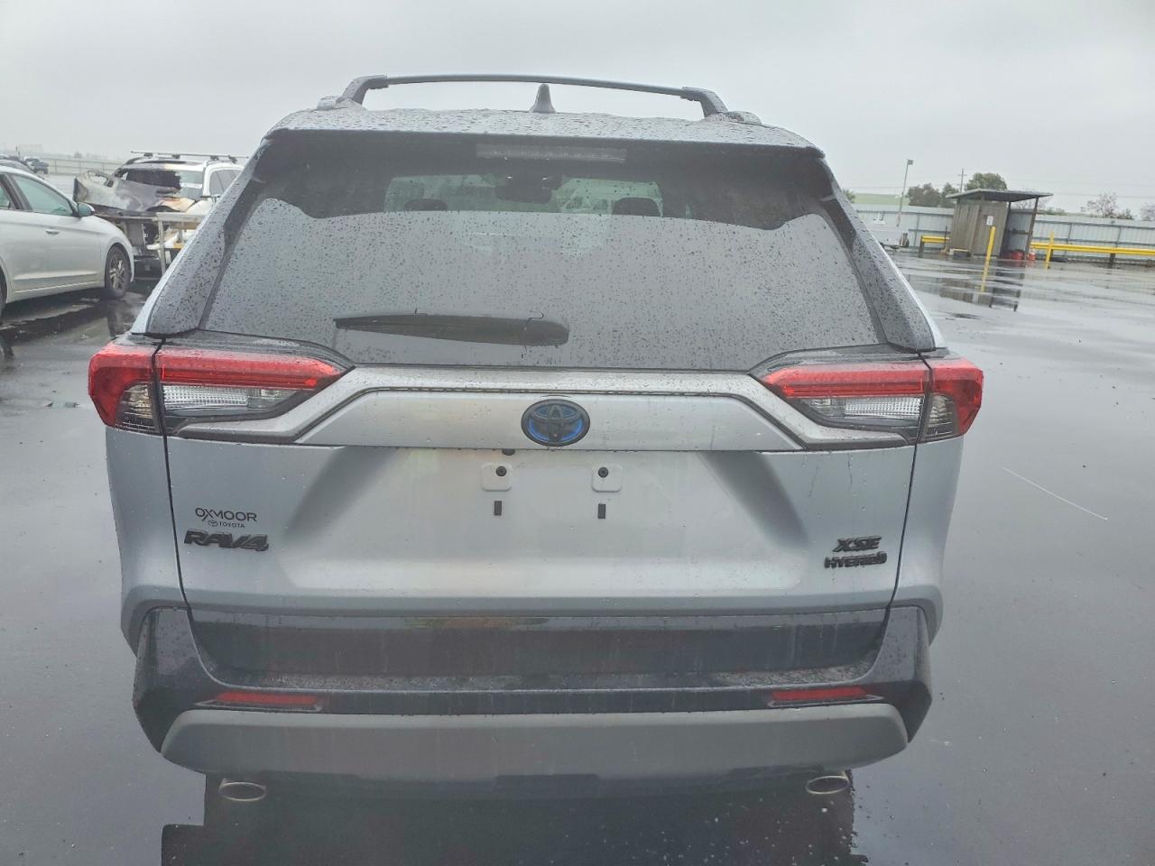 2024 TOYOTA RAV4 XSE photo 6